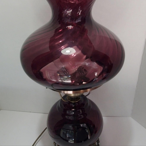 Vintage Amythyst Hurricane Swirl Style Lamp - Picture 7 of 12